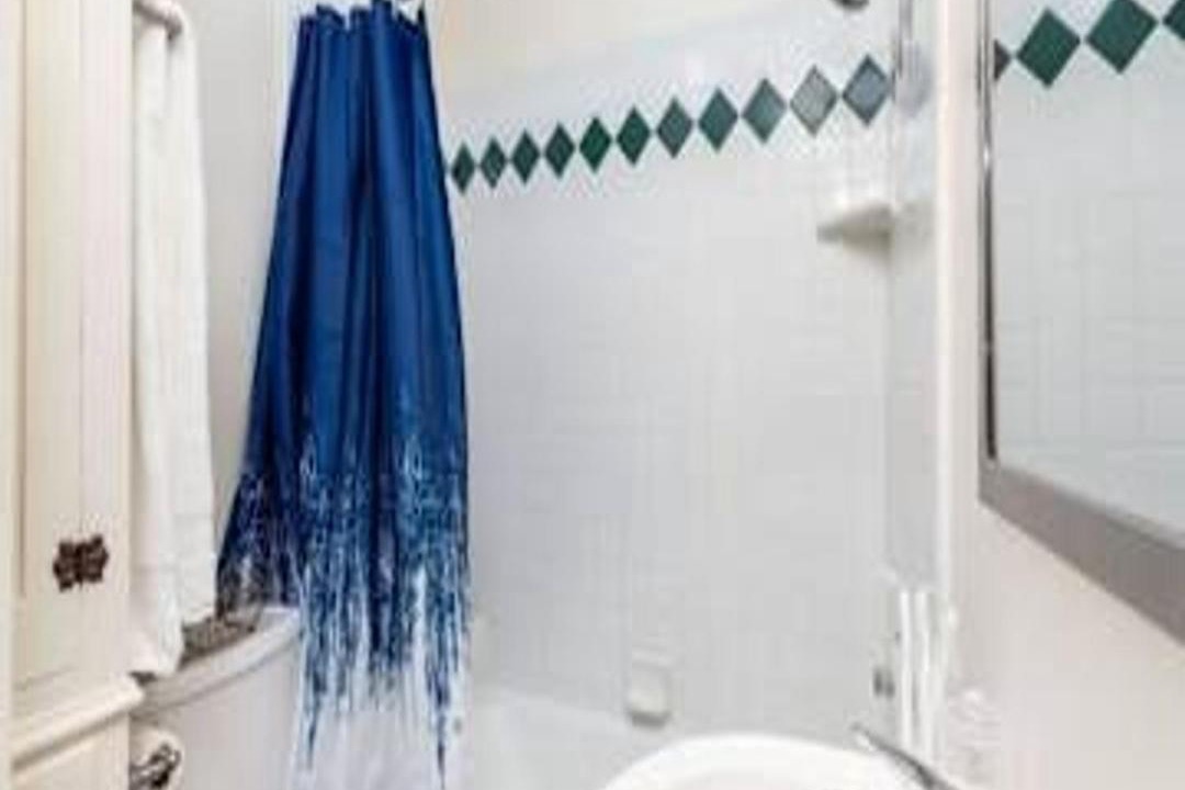 Photo of Bathroom in Lower Avenues