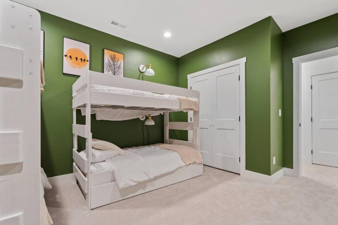 Photo of Bedroom in Sweetwater