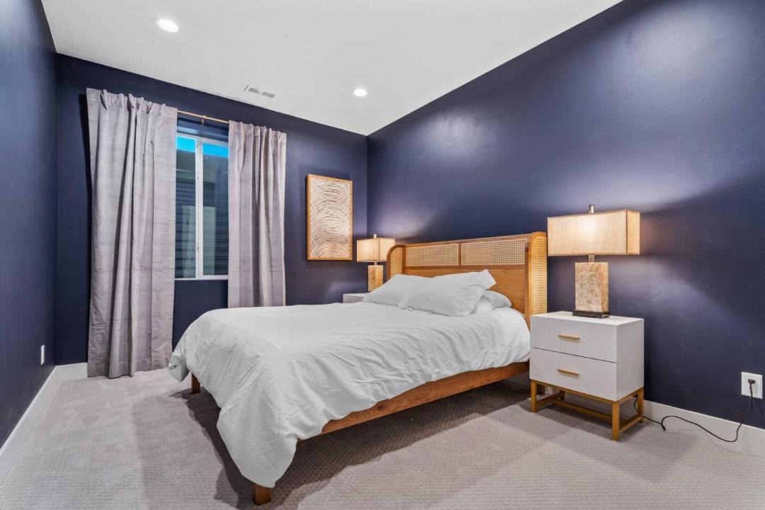 Photo of Bedroom in Sweetwater
