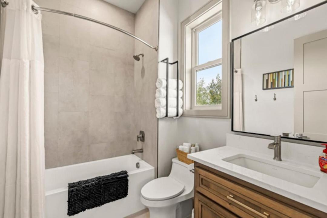 Photo of Bathroom in St. Anthony