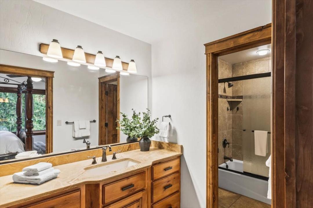 Photo of Bathroom in Hayden View Estates