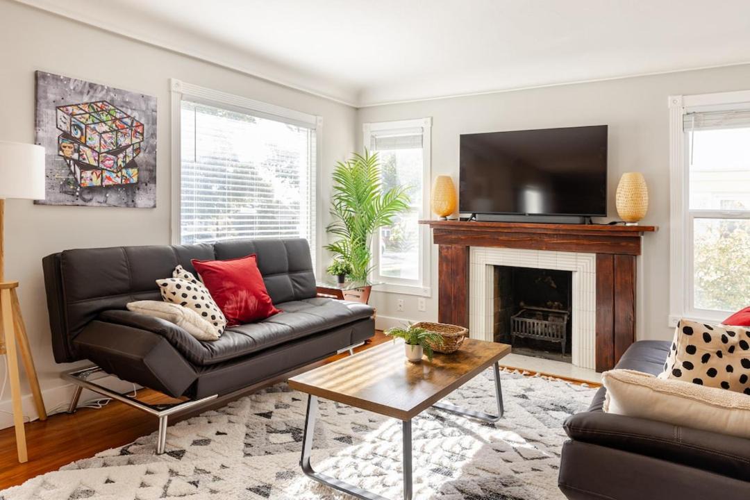 Photo of Livingroom in Sugar House