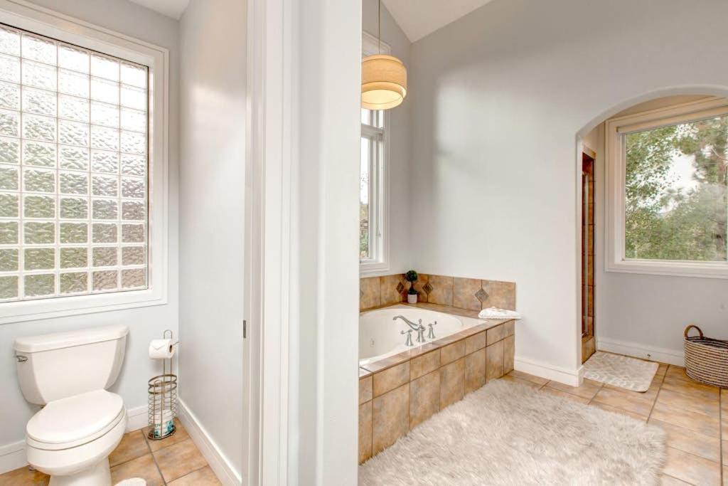 Photo of Bathroom in Park Meadows