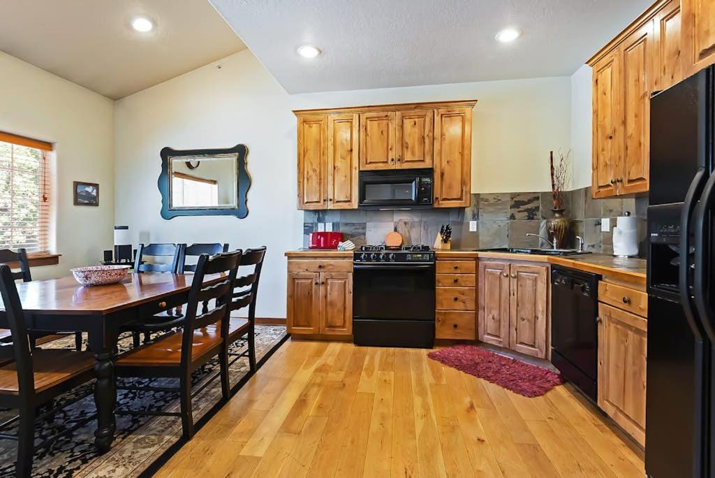 Photo of Kitchen in Bear Hollow Village