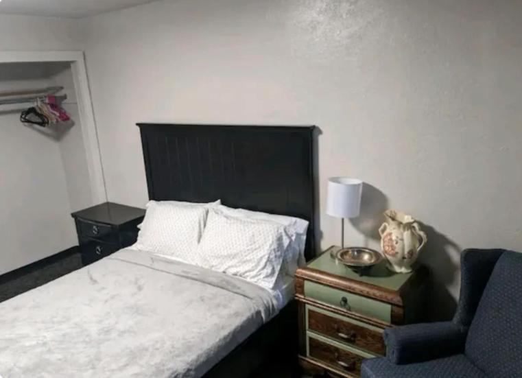Photo of Bedroom in Shelley