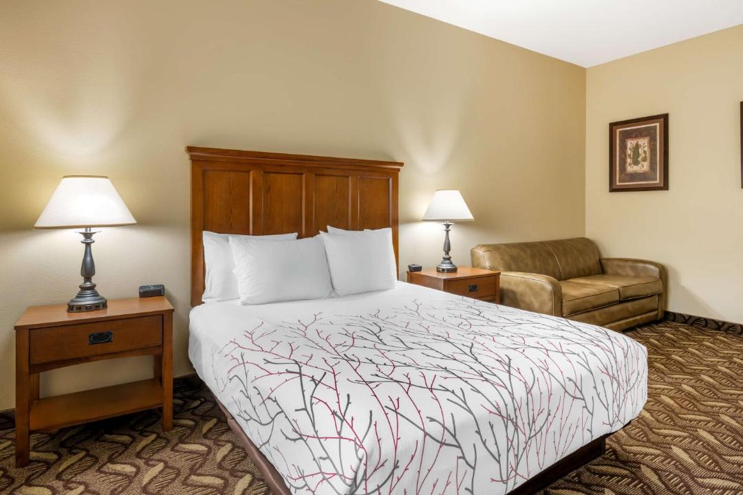 Photo of Bedroom in Ahsahka