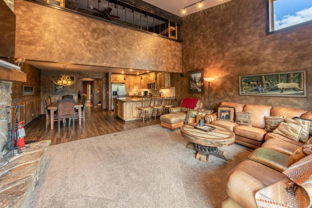 Photo of Livingroom in Teton Village