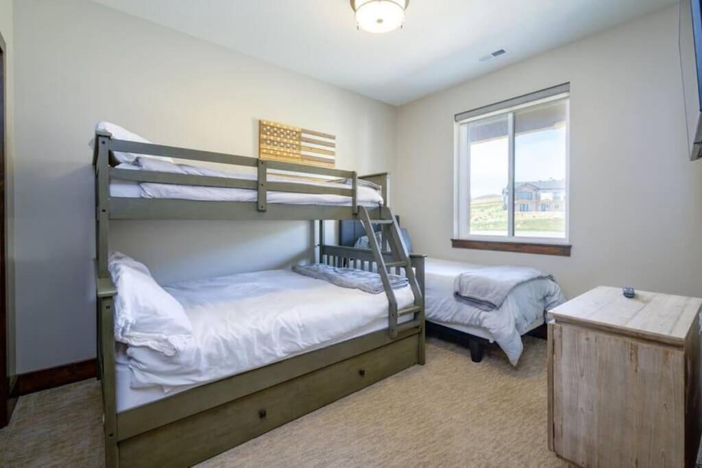 Photo of Bedroom in Wolf Creek