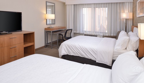 Standard Room, 2 Queen Beds, Accessible, Balcony