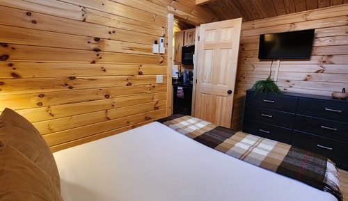 Fir 2-Bedroom Cabin