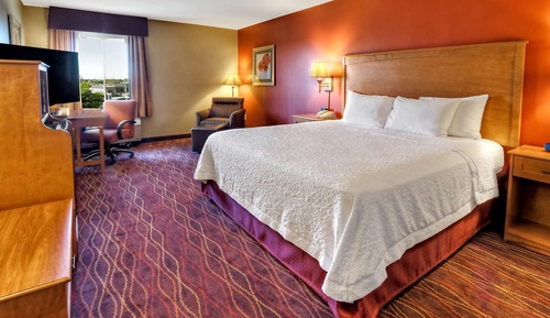 2 Queen Beds