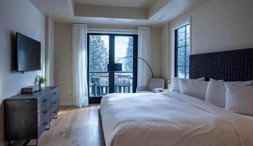 Condo, Multiple Beds (Village 2-Bdrm Condo Sleeps 6)