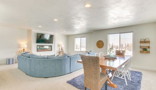 Apartment (3 Bedrooms)