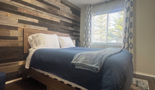 Luxury Room, 1 Queen Bed, Hot Tub