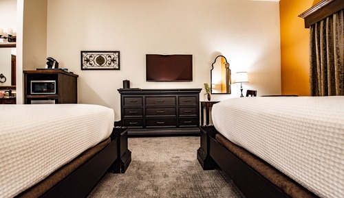 Grand Room, Not Pet Friendly, 2 Queen Beds