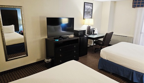 Room, 2 Queen Beds, Non Smoking