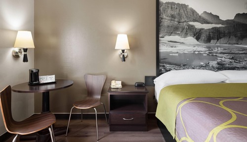Standard Room, 1 King Bed