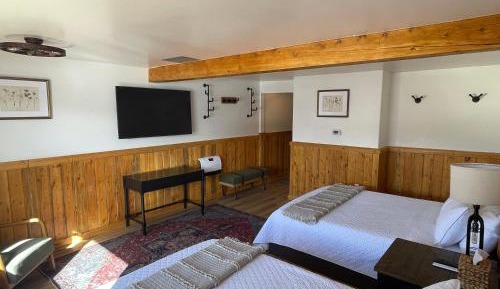 Double Room with Mountain View