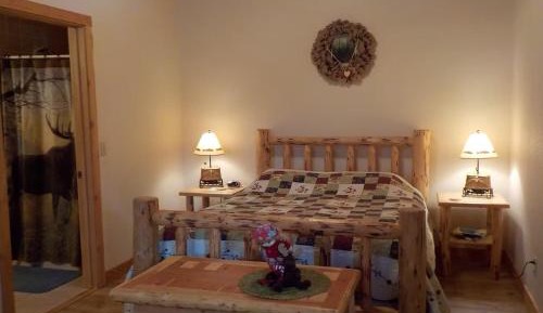 Queen Room with Garden View