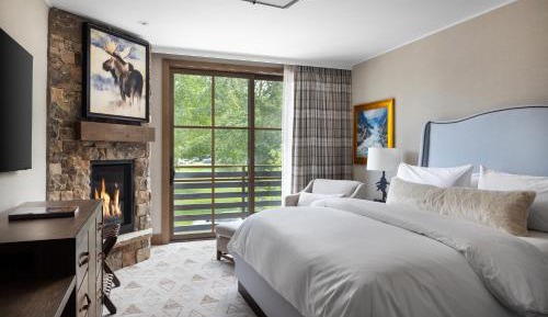 King Room with Balcony