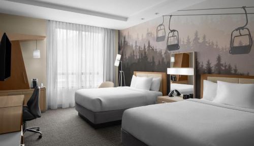 Queen Room with Two Queen Beds and Bathtub - Mobility Access