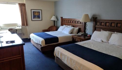 Standard Queen Room with Two Queen Beds