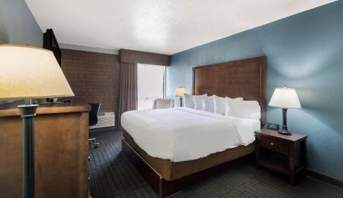 King Room - Non-Smoking