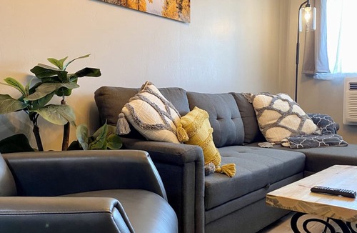 Darby Hotel | The Darmont Hotel and Suites