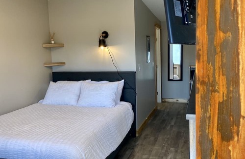 Darby Hotel | The Darmont Hotel and Suites