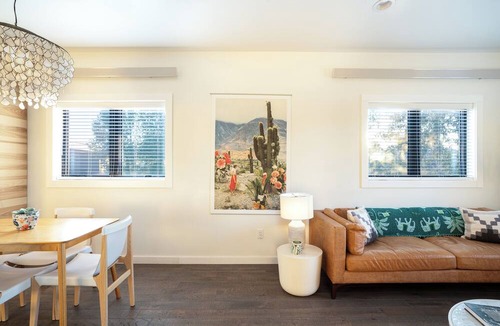 Pinedale Apartment | Wallace BNB