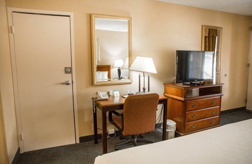 Pocatello Hotel | Grand Idaho Inn & Suites