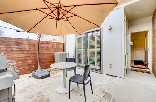 Downtown Boise Apartment | Beautiful Townhome - Steps to Downtown Boise!