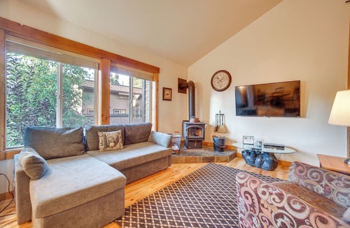 McCall Apartment | Mccall Vacation Rental ~ 1/2 Mi to Payette Lake!