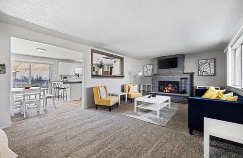 West Valley House | Hot Tub- Pool- Foosball- Arcade- Patio Seating
