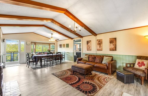 Deer Harbor Cabin | Charming & bright dog-friendly cabin with nature views, hot tub, and fireplace