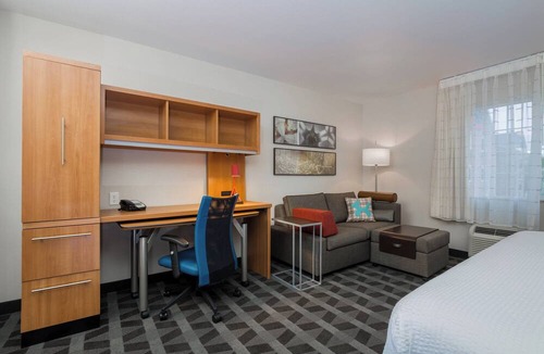 Boise Hotel | TownePlace Suites by Marriott Boise Downtown/University