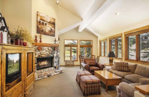 Elkhorn Village Condo | Spacious Luxury Sun Valley Condo - The Legends