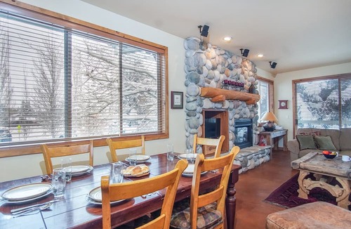 Warm Springs Condo | The Fields - 110 is a Cozy Mountain Condo With Access to Everything - Community Hot Tub