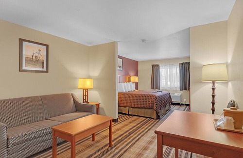 Bowman Hotel | Bowman Lodge & Convention Center