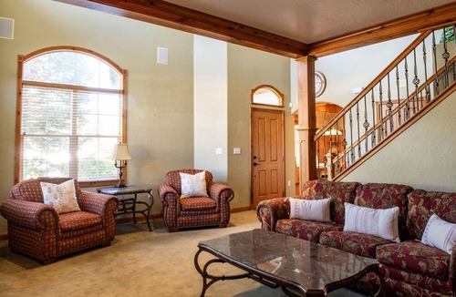 Midway Condo | 3 Bedroom Zermatt Villages 773 Condo
