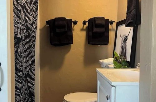 Burley House | 1 Bed 1 Bath apartment
