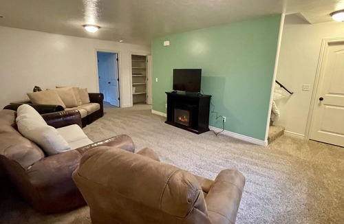 Idaho Falls House | Viola's House of Healing Room #2. This room is upstairs, Wireless Internet & TV!