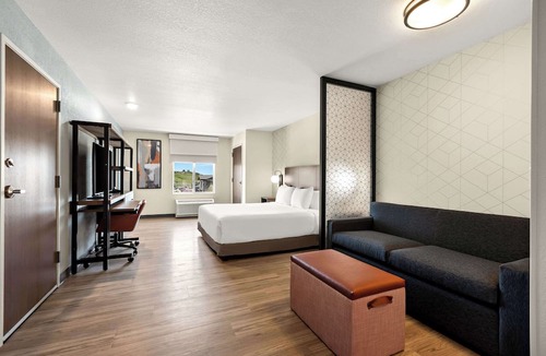 Nampa Hotel | Everhome Suites Nampa Boise