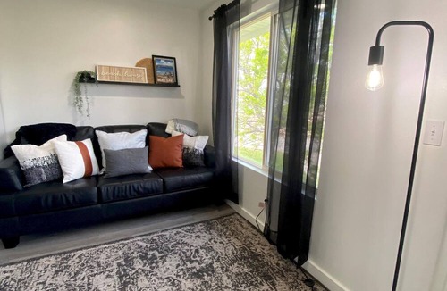 Harbor Village Apartment | Remodeled - Pool 6 Guests Hot Tub