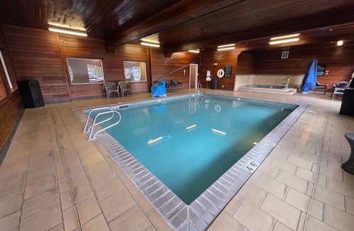 Idaho Falls Hotel | Country Inn & Suites by Radisson, Idaho Falls at the Mall