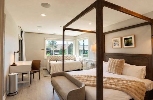 Coeur d'Alene Apartment | 3 BR Penthouse With Lake Views Near Gozzer