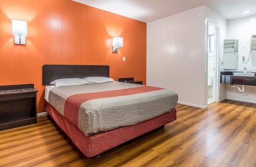 Tremonton Hotel | Motel 6 Tremonton, UT