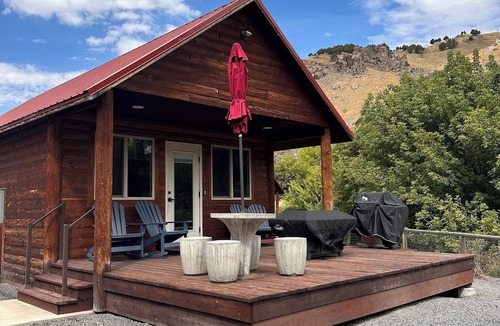Lava Hot Springs Cabin | Lava Hot Springs East KOA Holiday