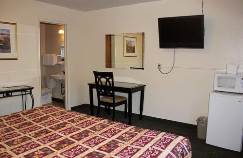 Lava Hot Springs Hotel | Lava Spa Motel & RV Park