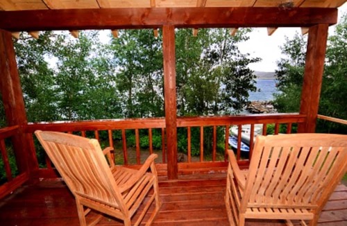 Pinedale Hotel | Lakeside Lodge Resort & Marina